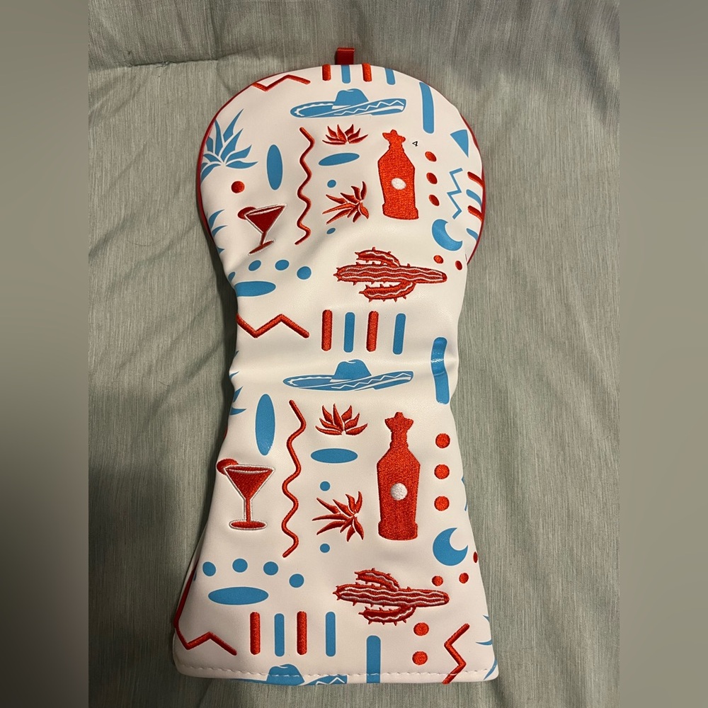 White Golf Club Headcover with Red & Light Blue Party Print